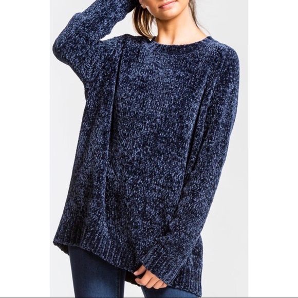 Urban Outfitters Sweaters - Blue Knit Chenille Raglan Hi- Low Sweater